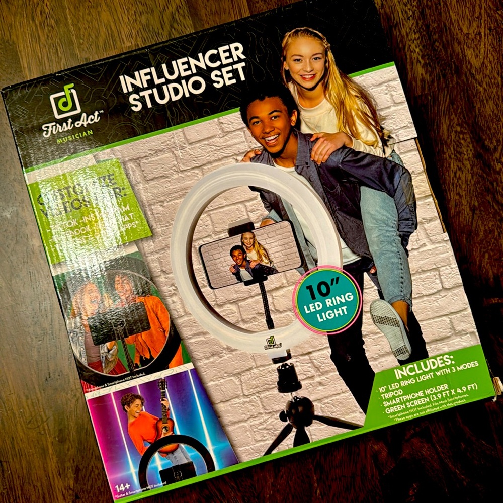 First Act Influencer Studio Set with 10” LED RING LIGHT WITH 3 modes